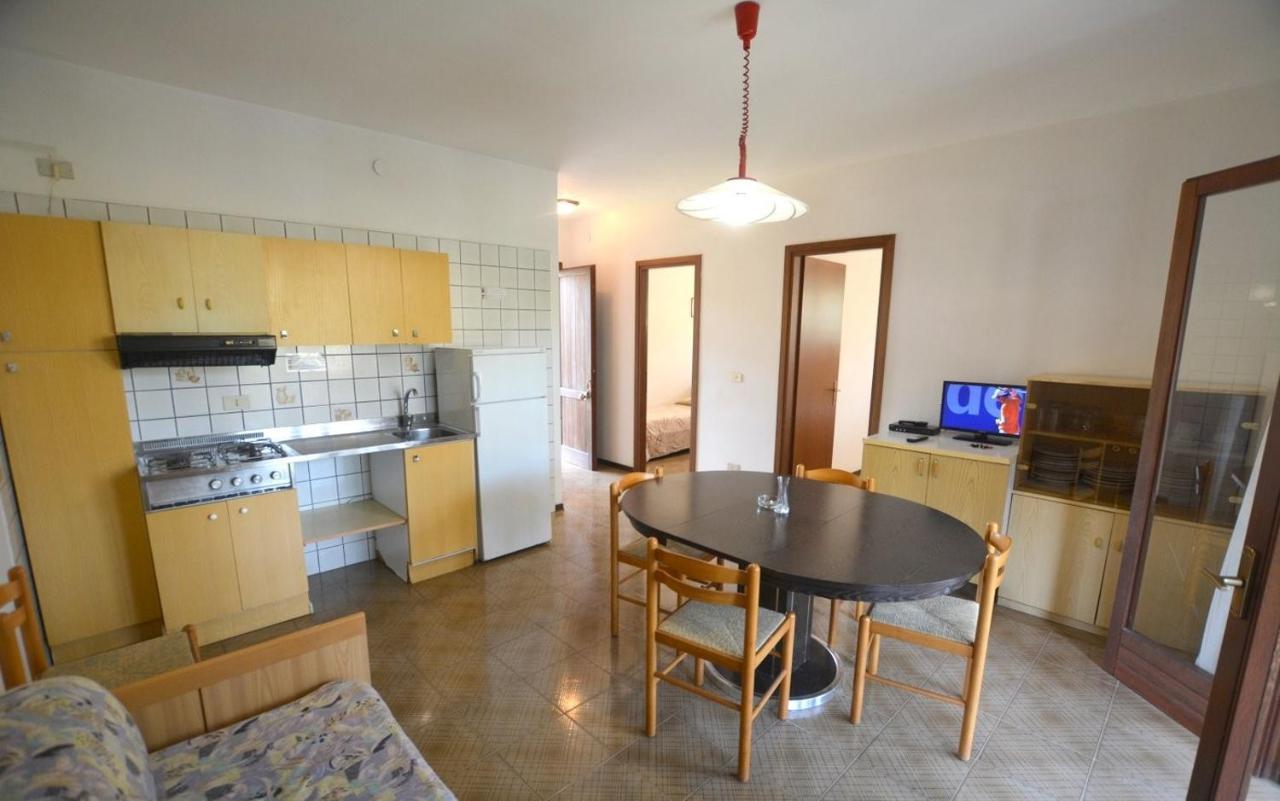 Flat In Lignano Pineta Apartamento Lignano Sabbiadoro Exterior foto